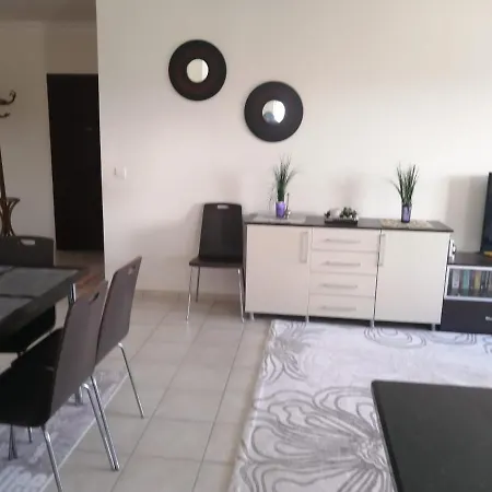 Duplex In 206 Sq Meters Aptm Of 3 Bdr 2 Bathroom Jakuzzi Terrace Big Pool 公寓 锡德