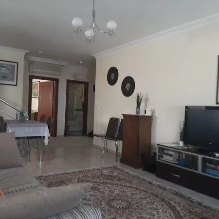 Duplex In 206 Sq Meters Aptm Of 3 Bdr 2 Bathroom Jakuzzi Terrace Big Pool 公寓